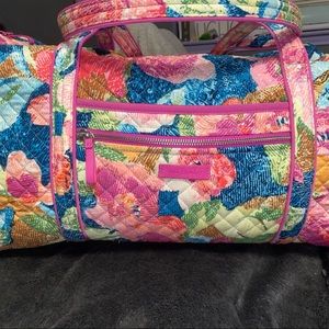 vera bradley duffle bag